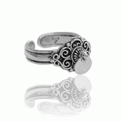 Bunad silver Bunad ring no. 4 oxidized with dishes